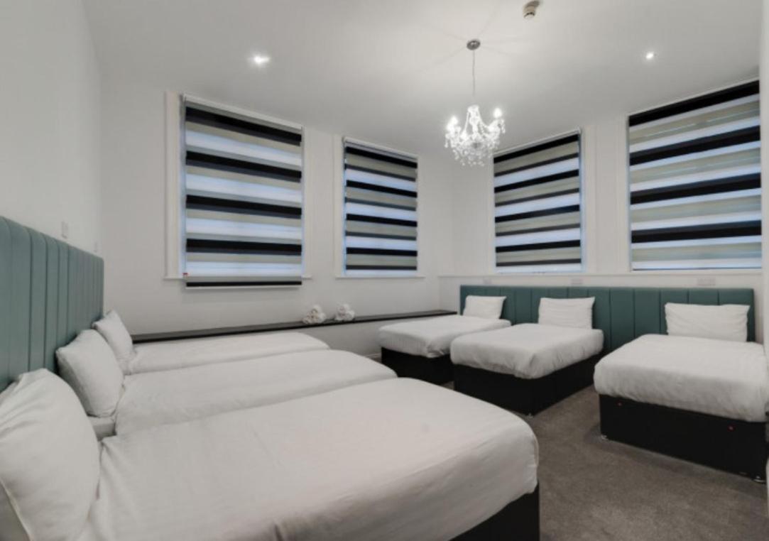 Temple Court Cavern Quarter Apartments By Happy Days Ліверпуль Екстер'єр фото