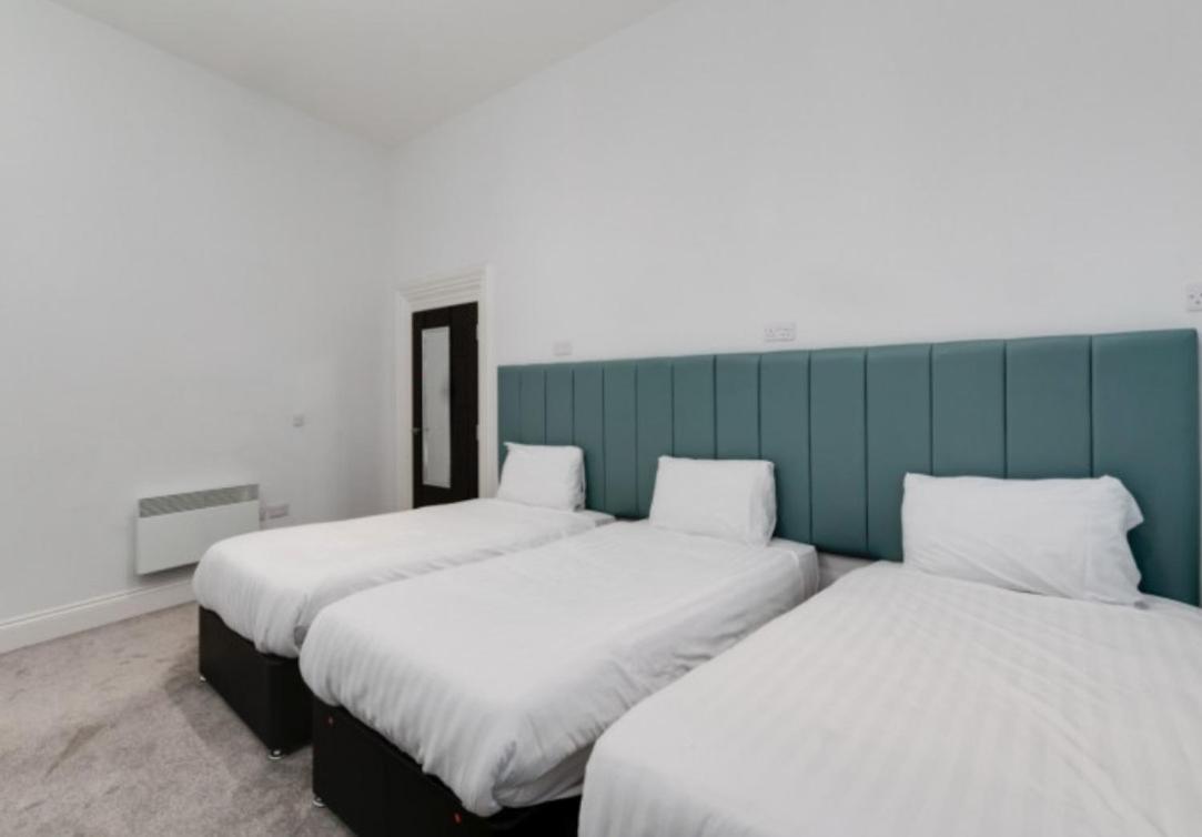 Temple Court Cavern Quarter Apartments By Happy Days Ліверпуль Екстер'єр фото