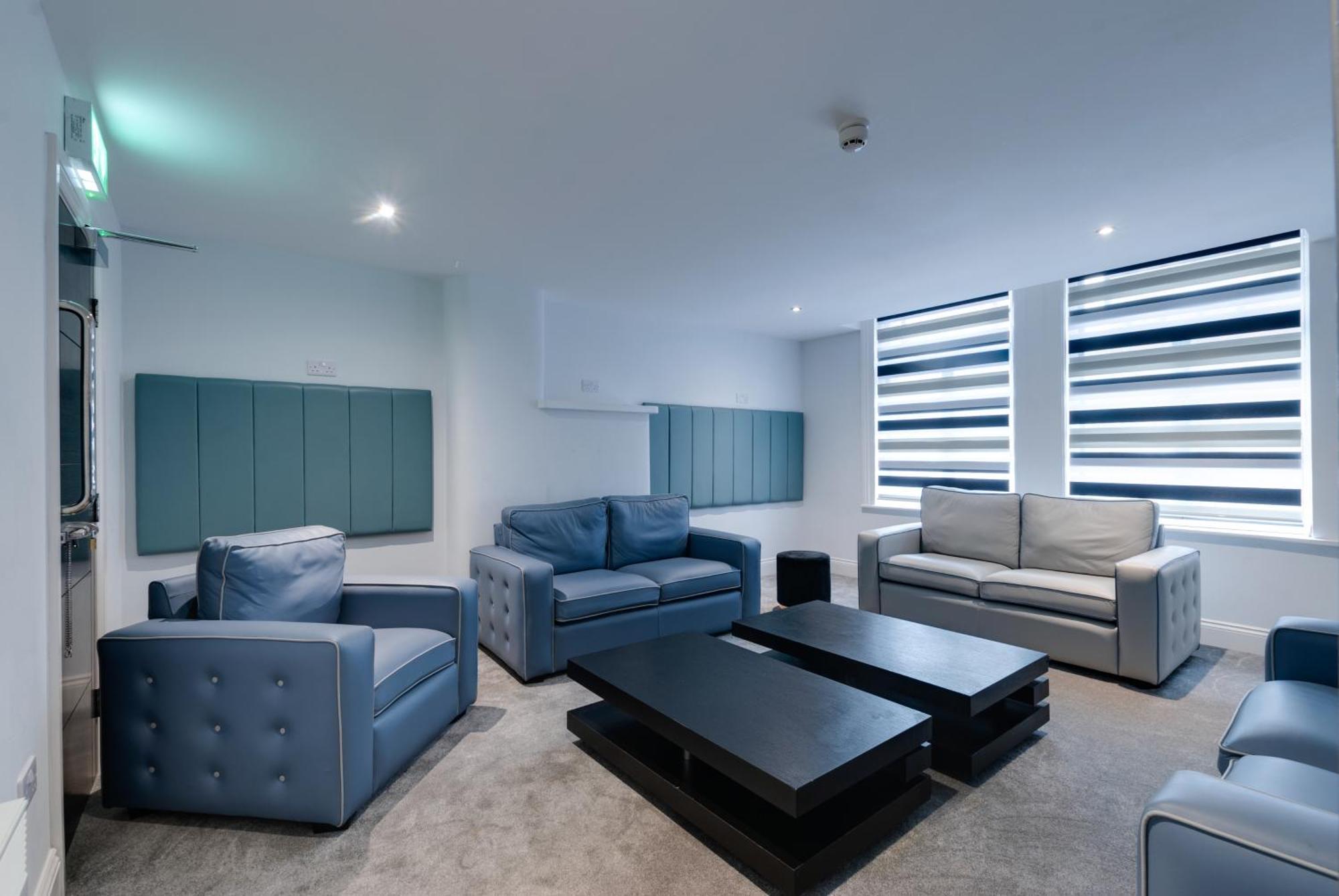 Temple Court Cavern Quarter Apartments By Happy Days Ліверпуль Екстер'єр фото