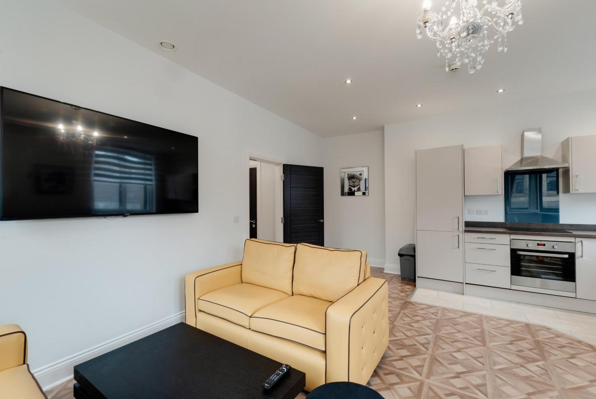 Temple Court Cavern Quarter Apartments By Happy Days Ліверпуль Екстер'єр фото