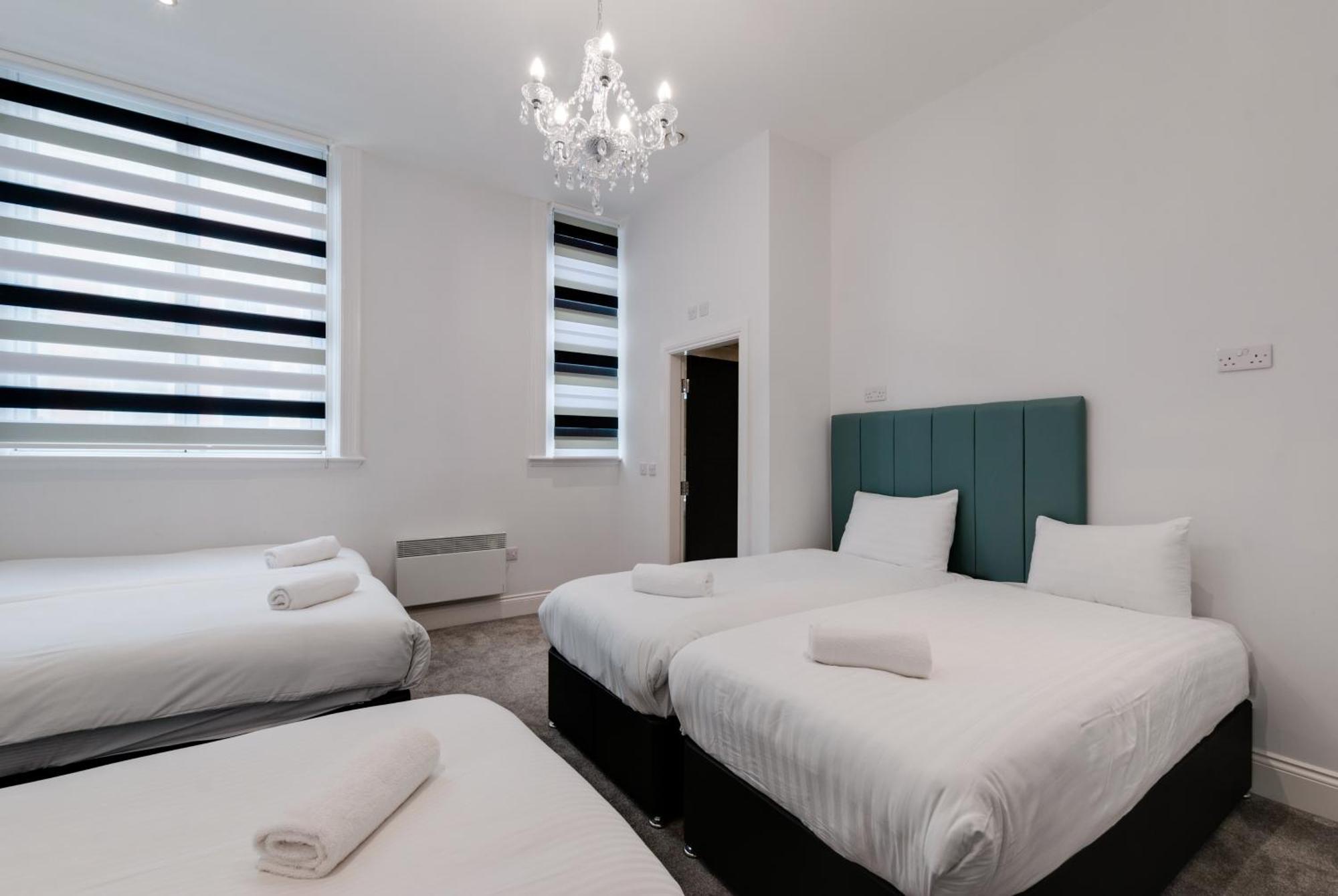 Temple Court Cavern Quarter Apartments By Happy Days Ліверпуль Екстер'єр фото